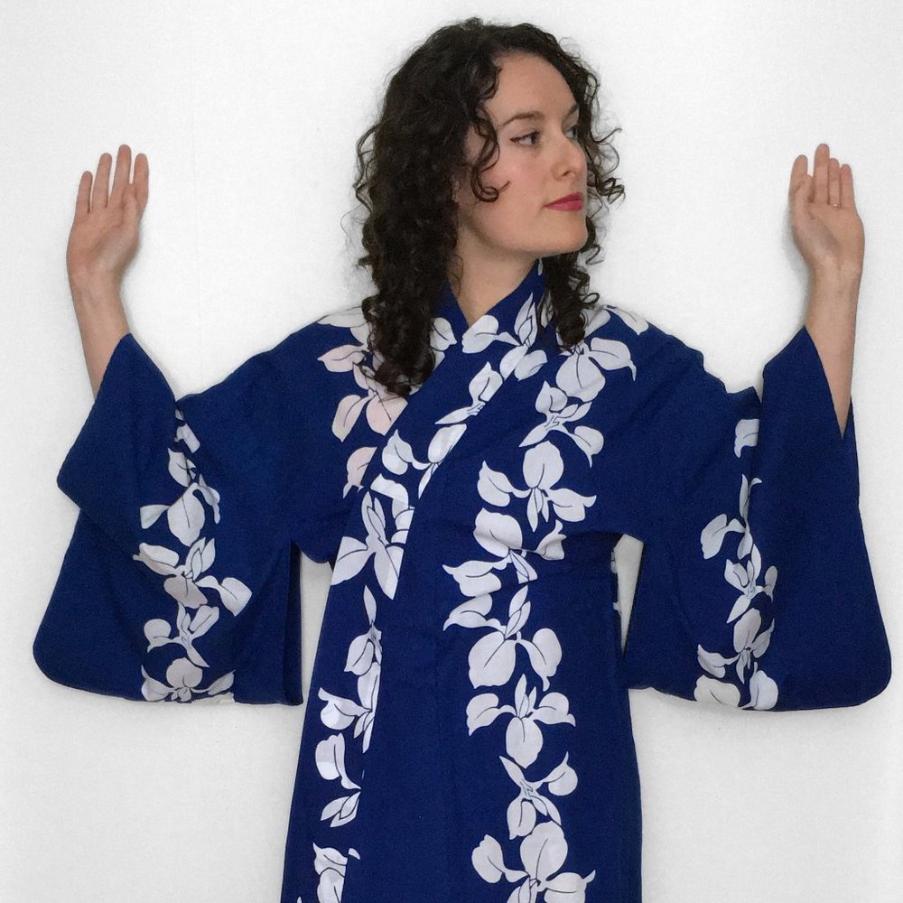 Vintage 70s Iris Print KIMONO, in Cobalt & White Hand Stitched Cotton